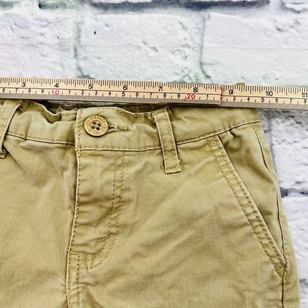 Levi's Kids Chino Shorts Tan Size 4 REG Straight Fit Preppy Summer Casual